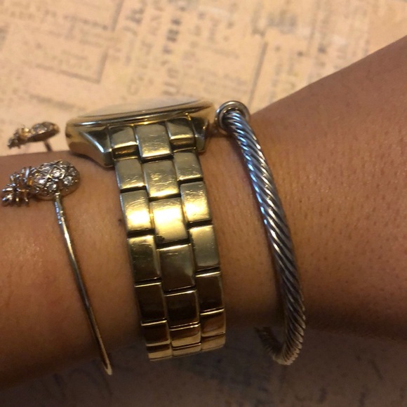 Kate Spade Plate Pearl Seaport Quartz Ladies Watch - Picture 2 of 4